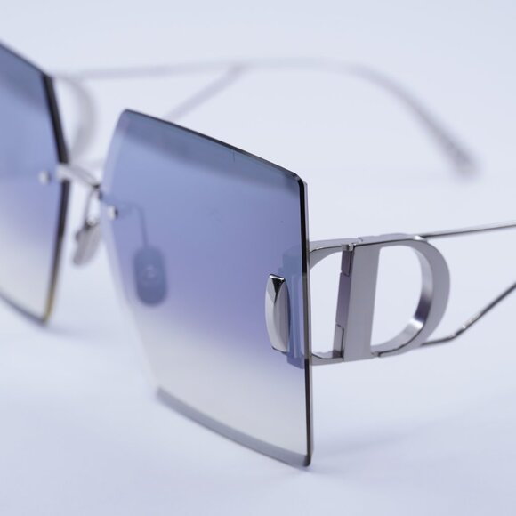 Dior 30MONTAIGNE S7U F0A6 Sunglasses Silver Square Frame, Grey Lenses